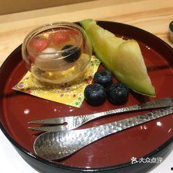 如何吃静冈网纹瓜,品味日本夏日甘甜的秘密